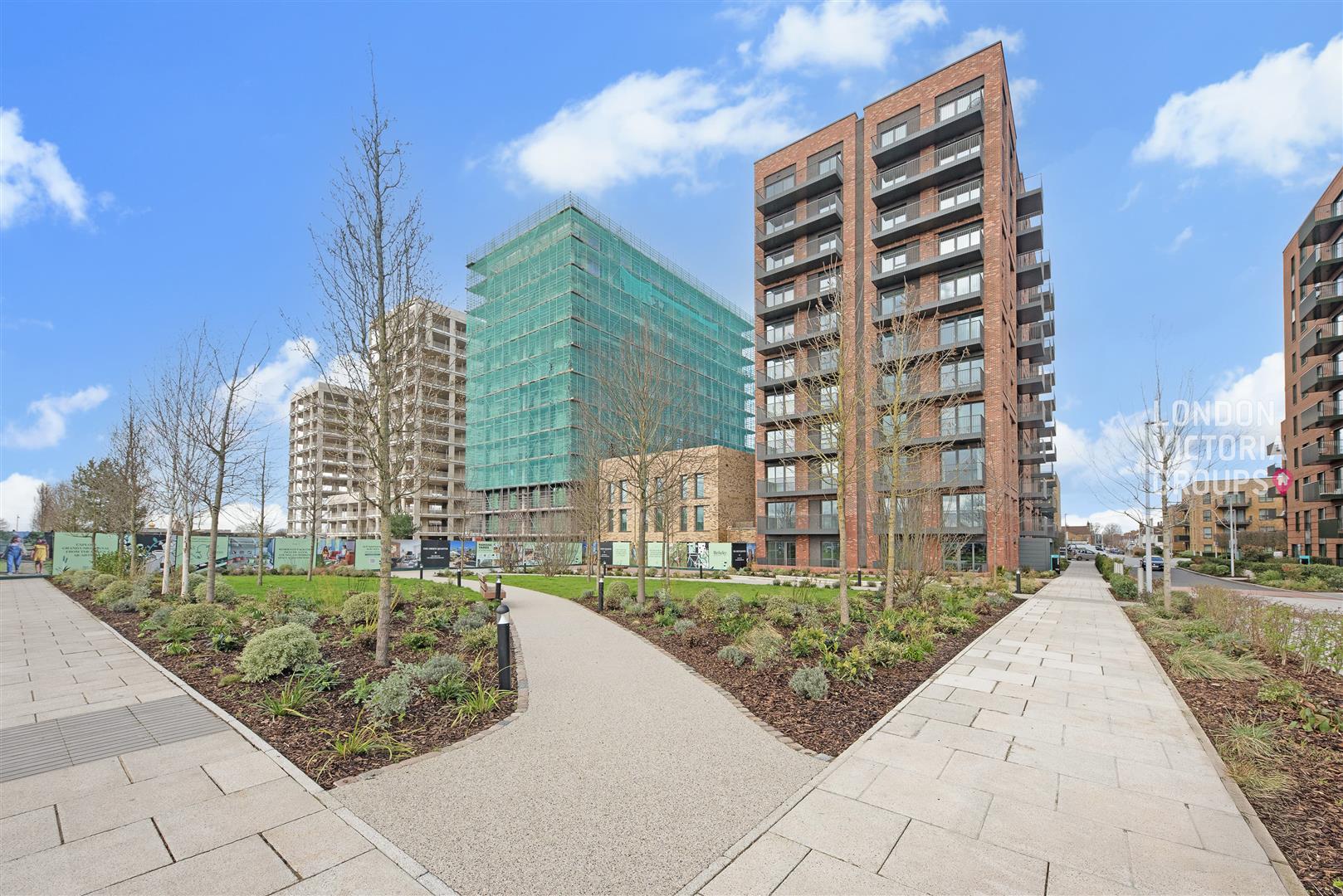 1 bed property in Iris House, 2 Cedrus Avenue, Southall